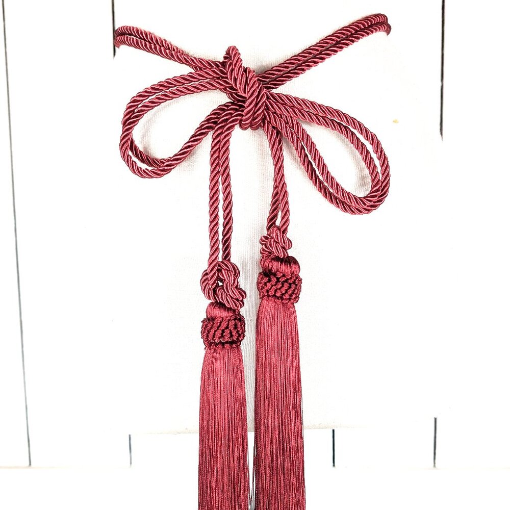 Double braided rope silky tassel chord tie belt